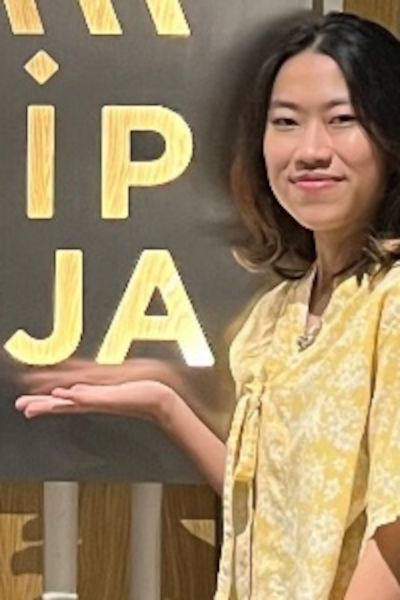 Adelia Anggraini