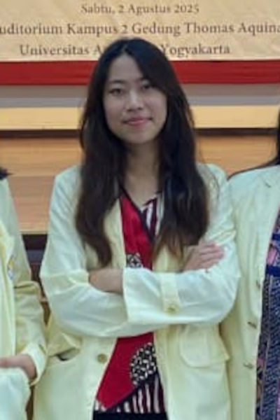 Adelia Anggraini